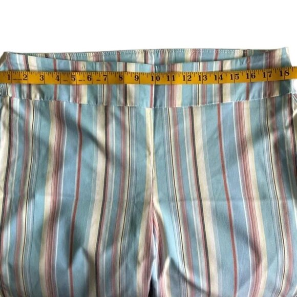 Attyre New York Women's Striped Blue and Pink Capri Pants Size 16 - Picture 5 of 6